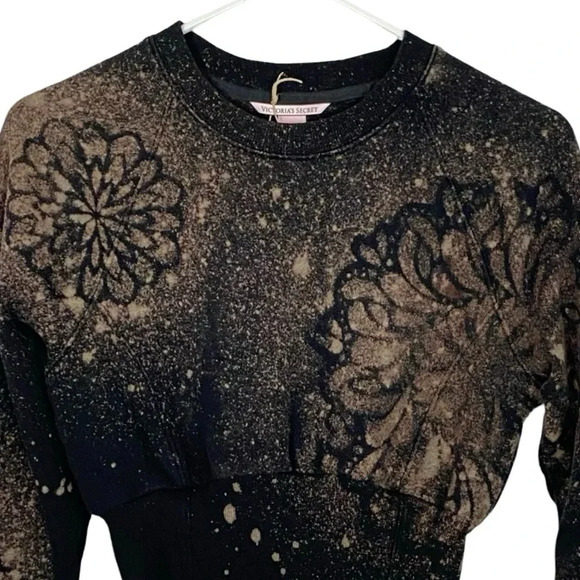 Upcycled Sweatshirt Womens Small XS Cropped Pullover Mandala Victoria s Secret - Picture 3 of 10